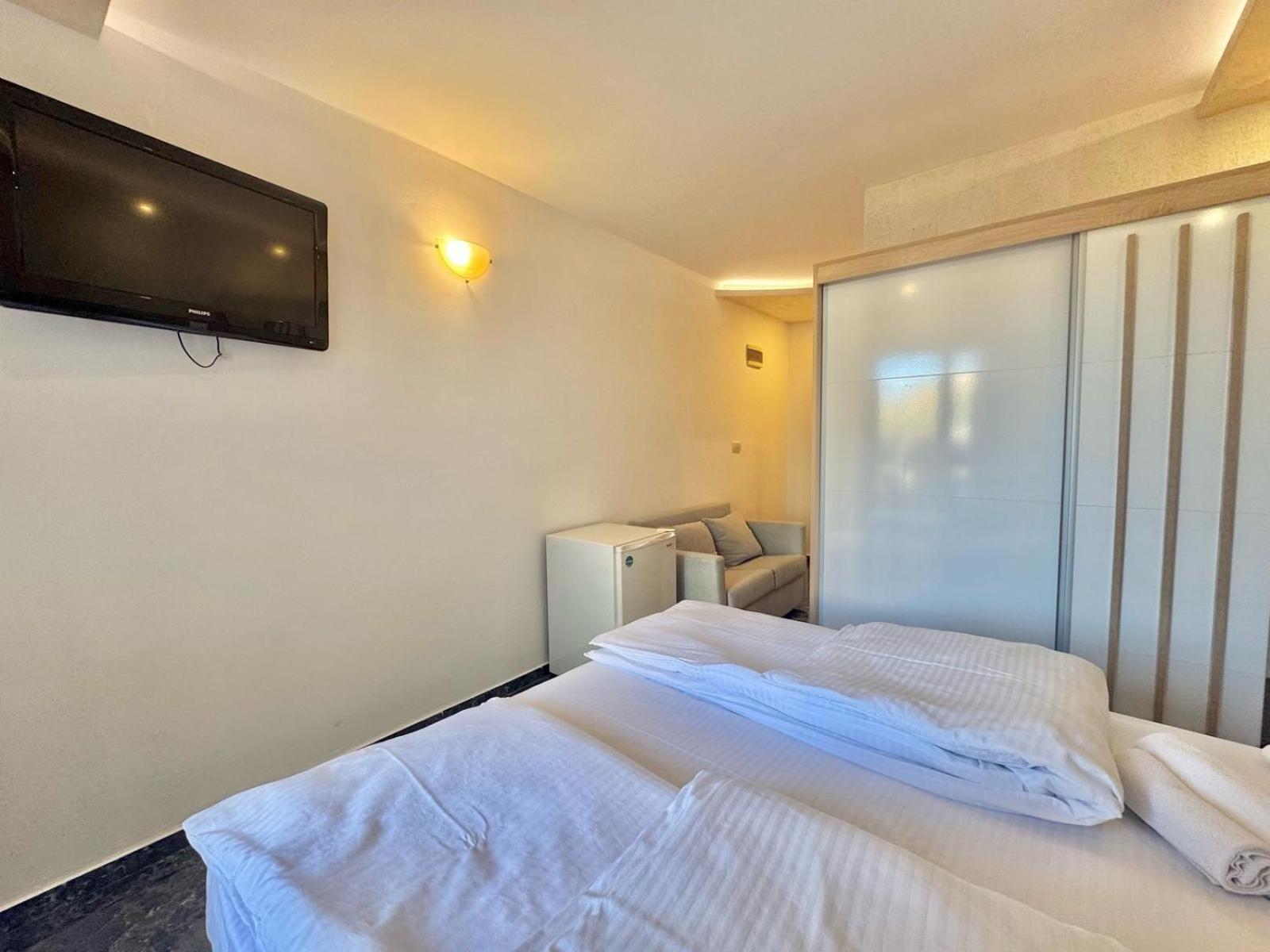 Beachfront Hotel Palma - Jaz بودفا المظهر الخارجي الصورة
